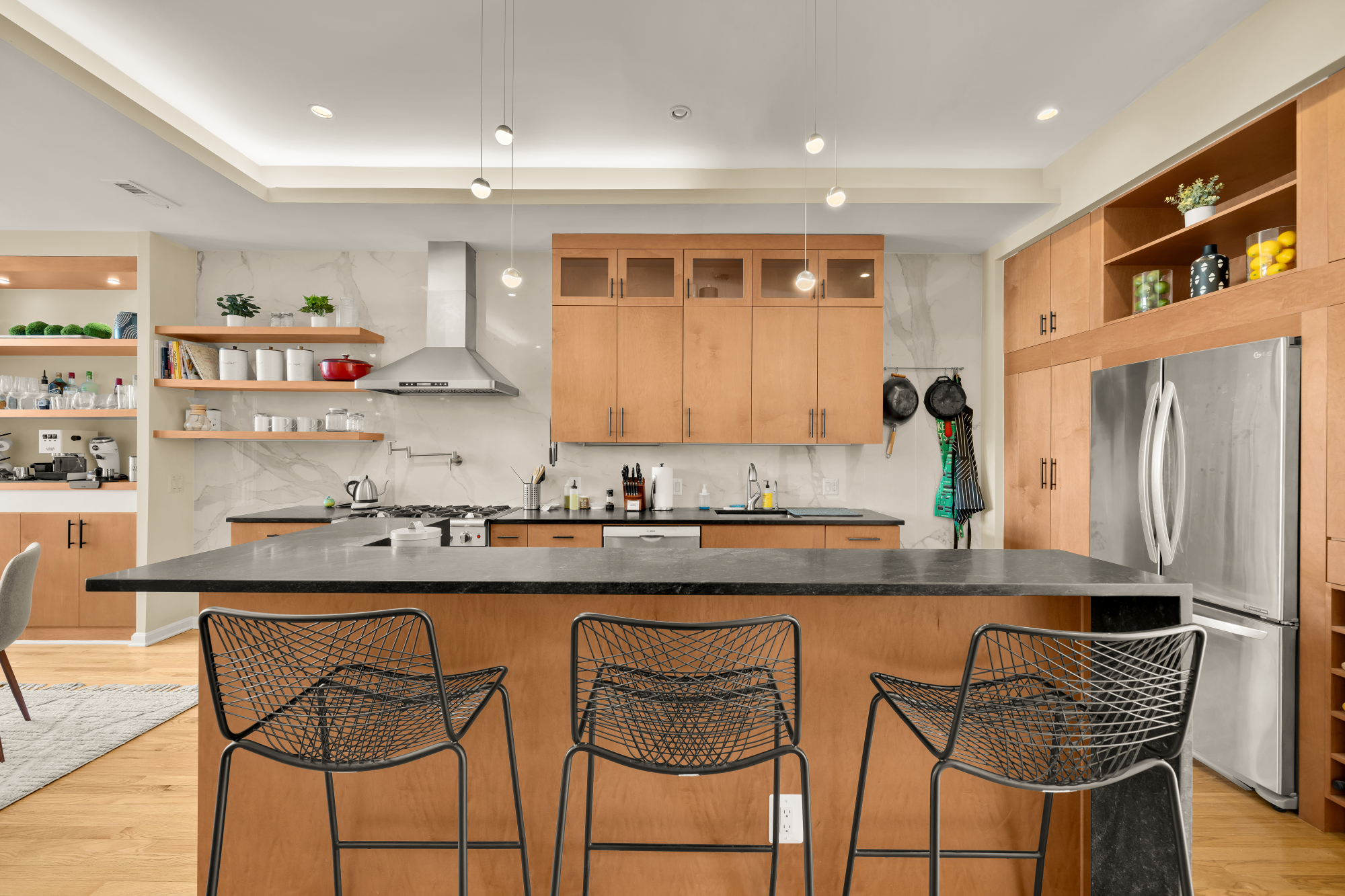 1325 R Street Northwest, Unit B Washington, DC 20009 - Photo 3 of 46