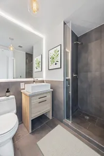 $1,995,000 | 350 West 42nd Street, Unit 37G | Hell's Kitchen