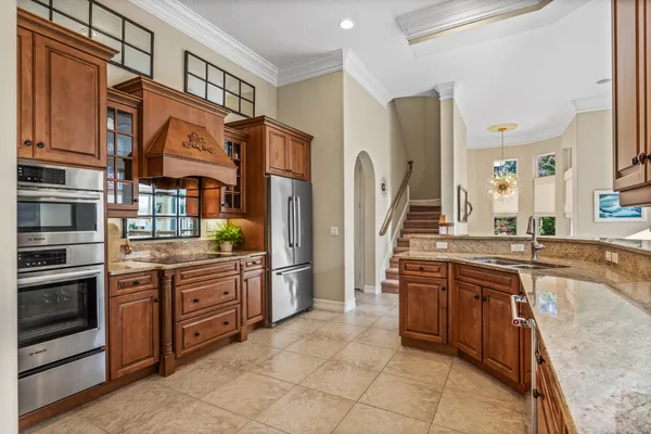 $749,999 | 4207 Diamond Square, Vero Beach, FL 32967