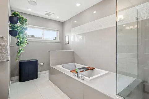 $1,150,000 | 604 North 4th Street, Philadelphia, PA 19123