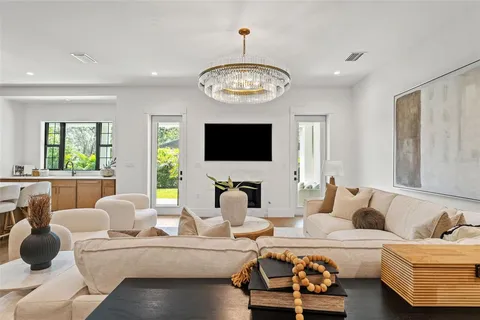 $4,349,000 | 804 Idlewood Drive, Tampa, FL 33609