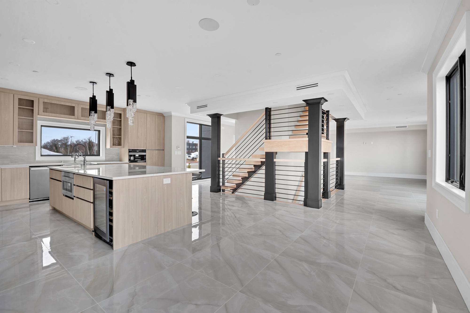 5 Osprey Court Staten Island, NY 10308 - Photo 2 of 50 a view of kitchen and kitchen with furniture