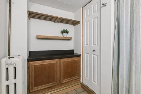 $400,000 | 1767 West Englewood Avenue, St. Paul, MN 55104