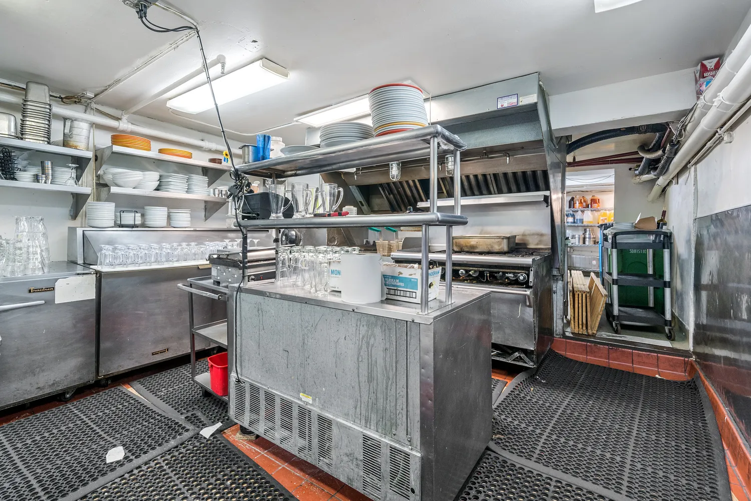 $24,500 | 500 Castro Street, San Francisco, CA 94114