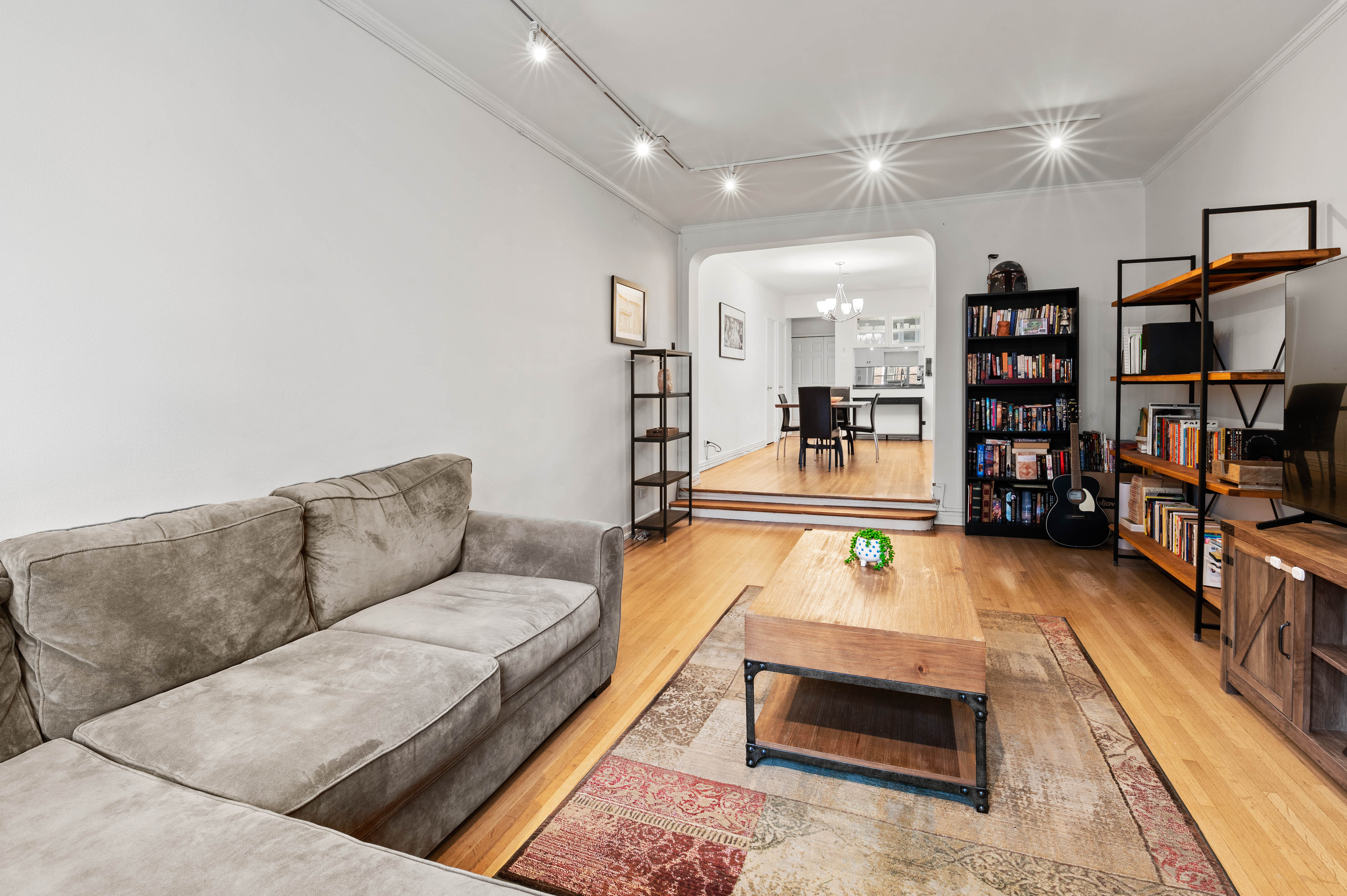 113-14 72nd Road, Unit 2L Queens, NY 11375 - Photo 2 of 17 Gallery Image 2