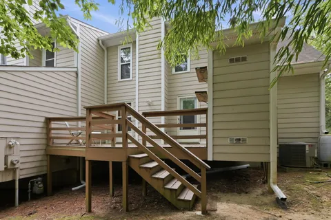 $435,000 | 101 Thomas Lane, Unit Undisclosed, Carrboro, NC 27510
