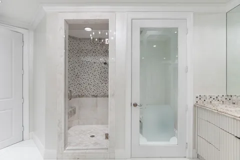 a view of walk in closet