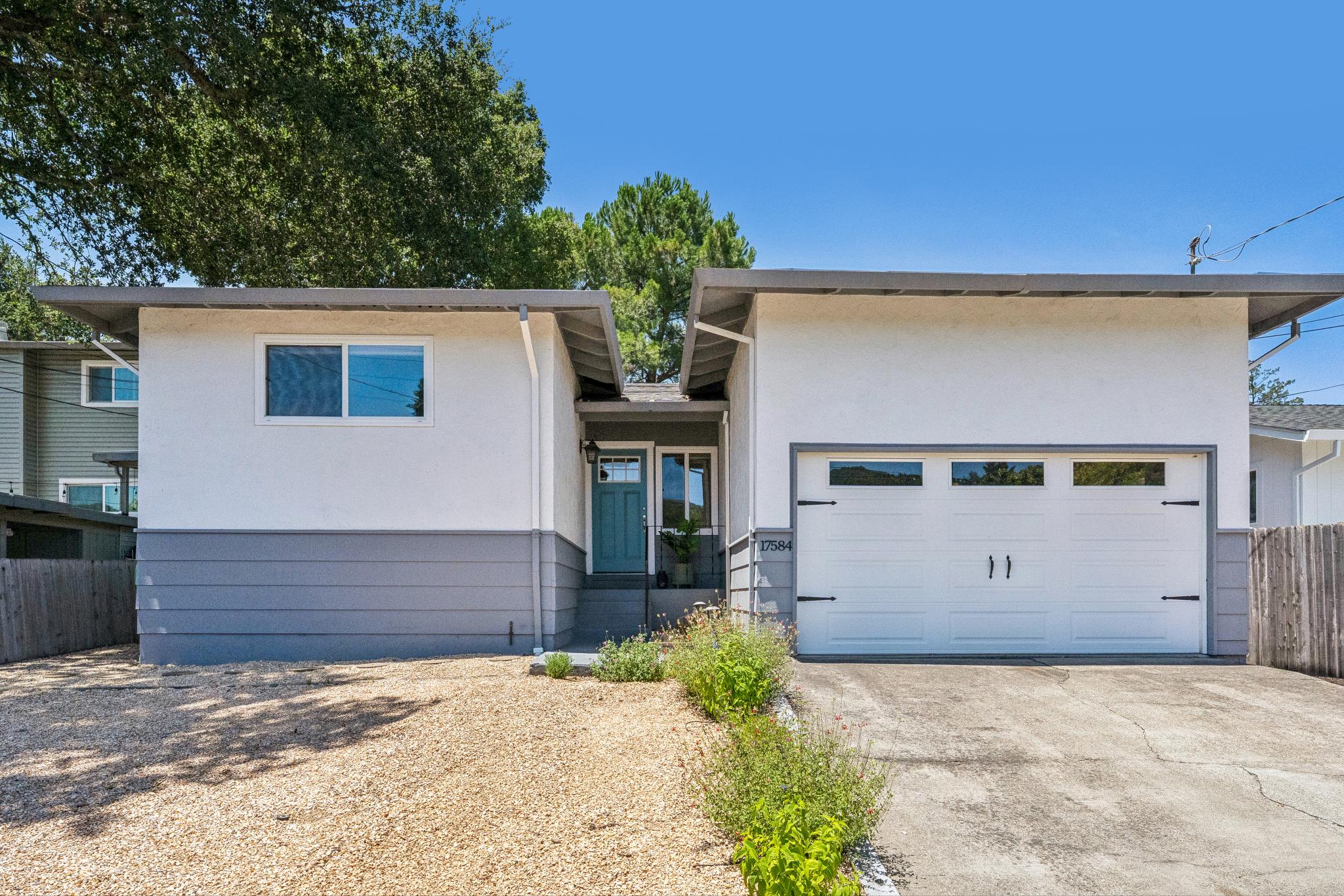 17584 Middlefield Road Sonoma, CA 95476 - Photo 2 of 23