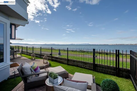 $4,495,000 | 16 Killarney Place, Alameda, CA 94502