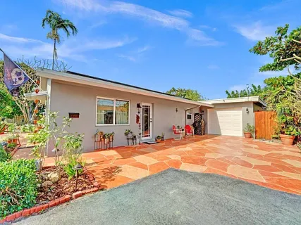$630,000 | 381 Northeast 42nd Street, Oakland Park, FL 33334