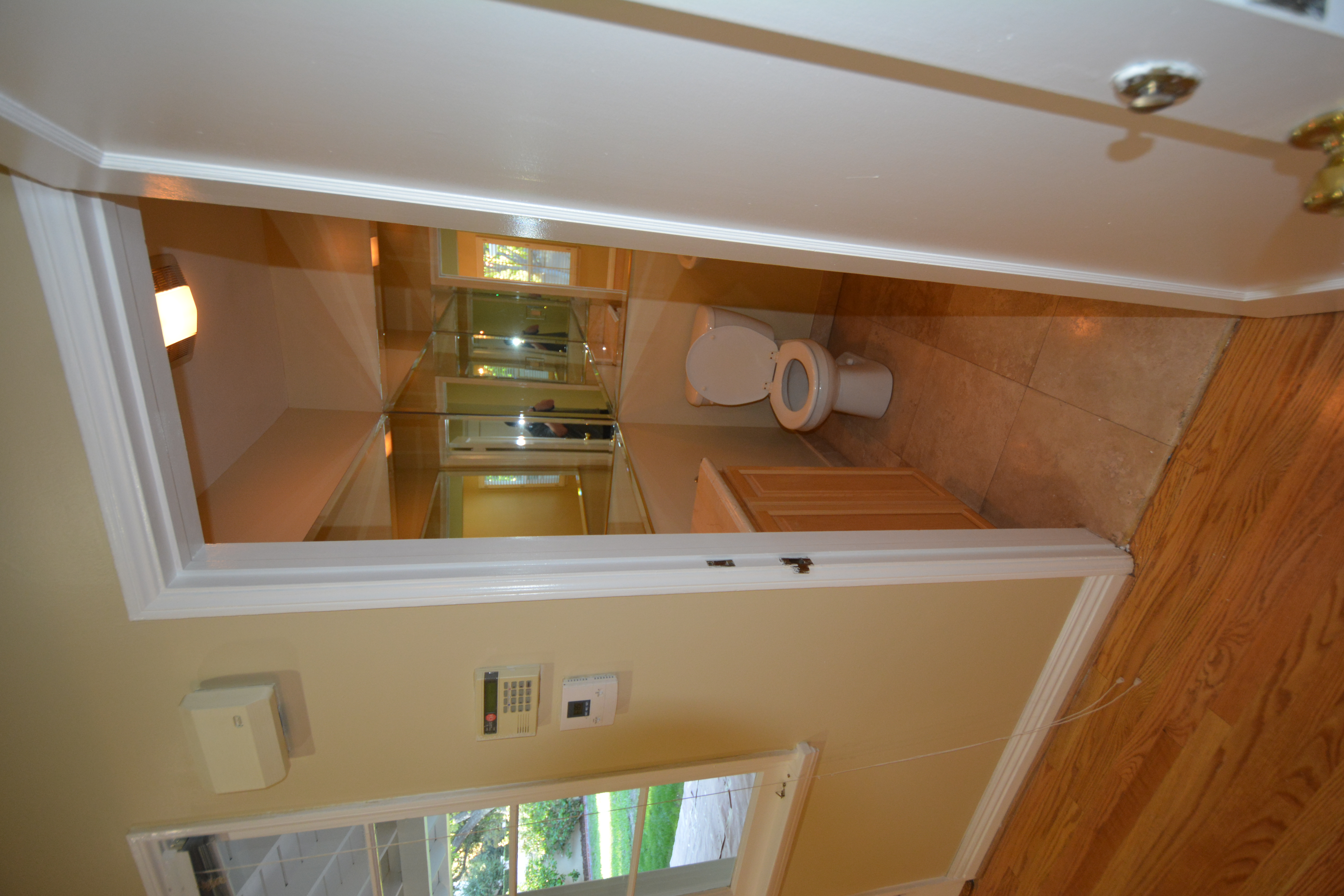 1360 Wentworth Avenue Pasadena, CA 91106 - Photo 9 of 21