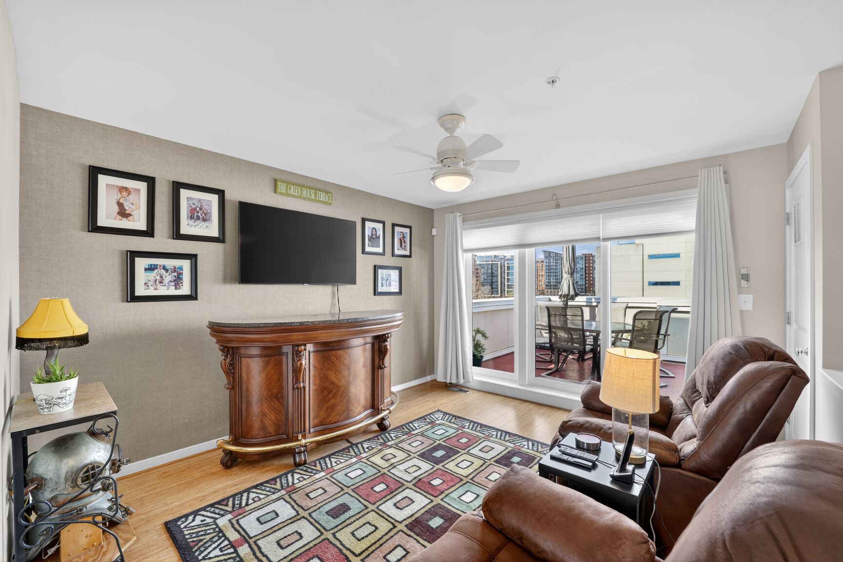 814 3rd Street Southeast Washington, DC 20003 - Photo 24 of 47