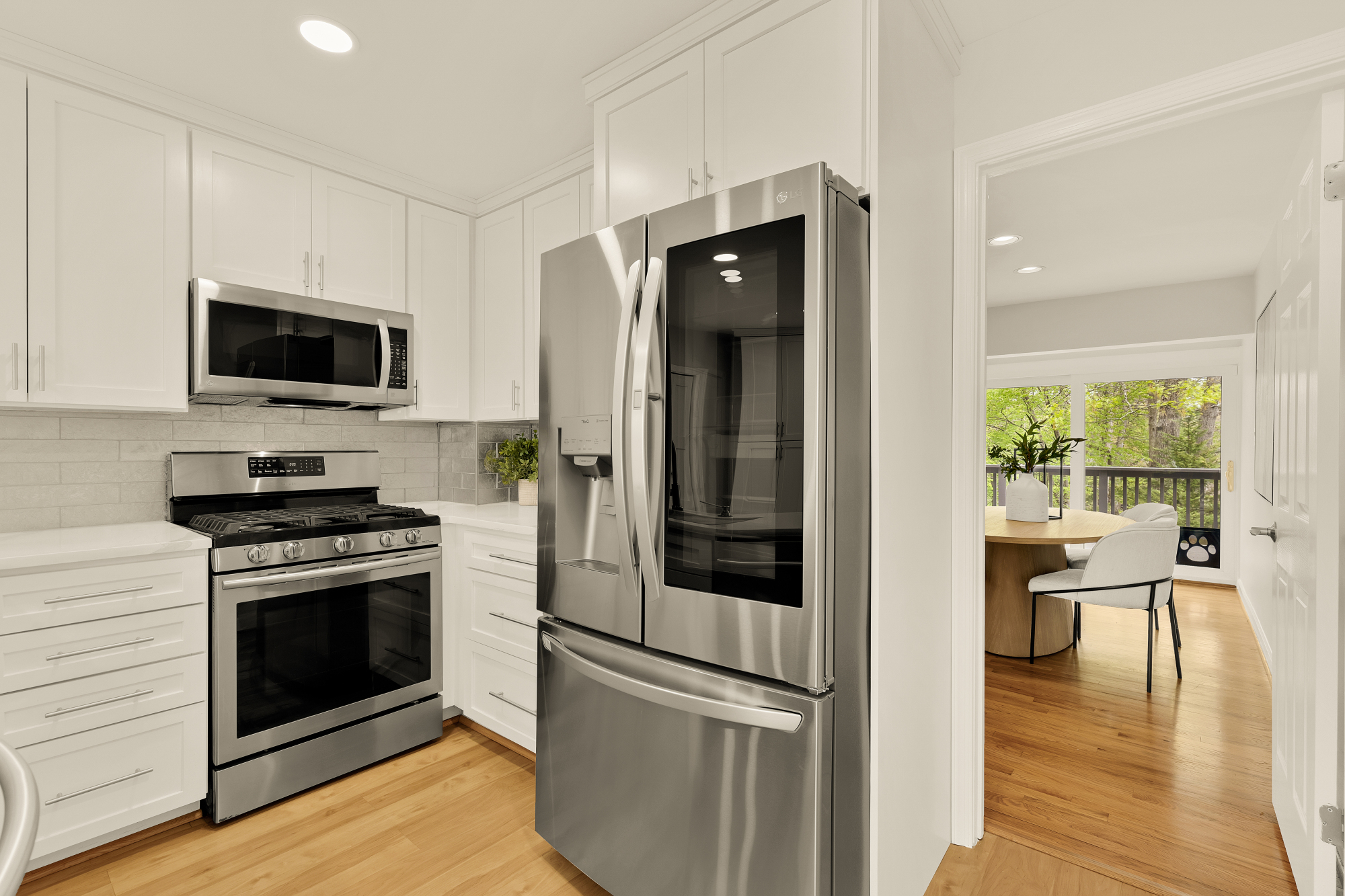 Inverness Ridge Road Potomac, MD 20854 - Photo 3 of 57