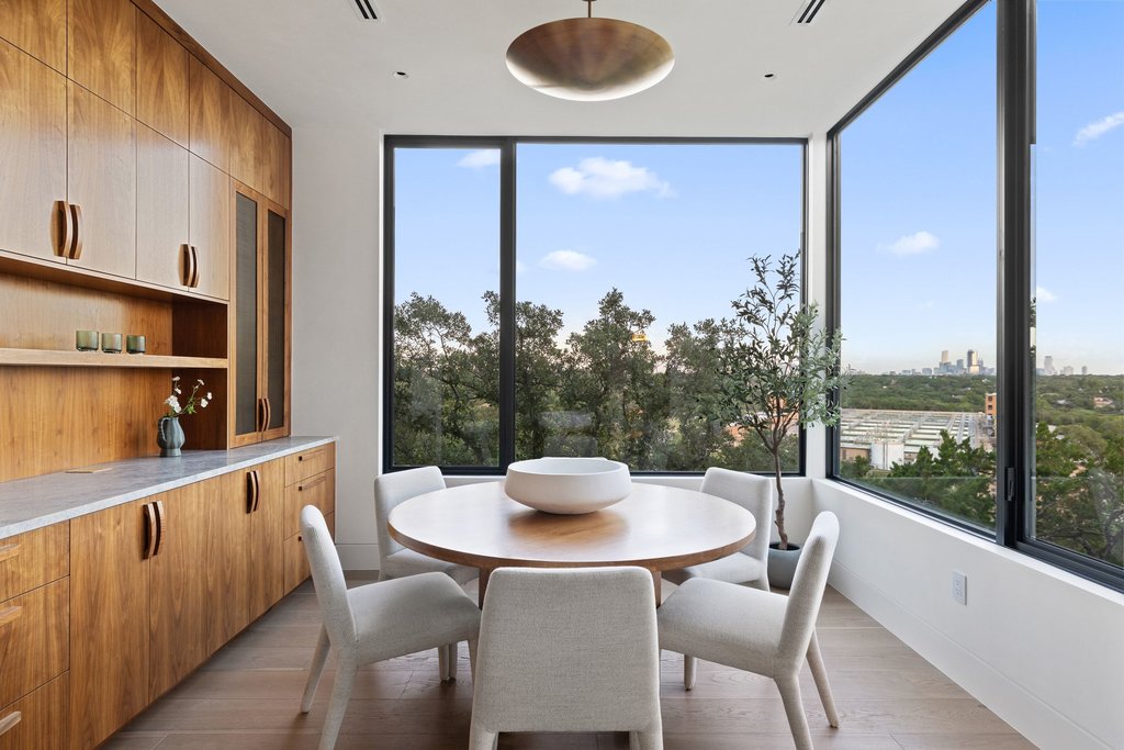 Mt Bonnell Road Austin, TX 78731 - Photo 21 of 51 a table and chairs in a balcony