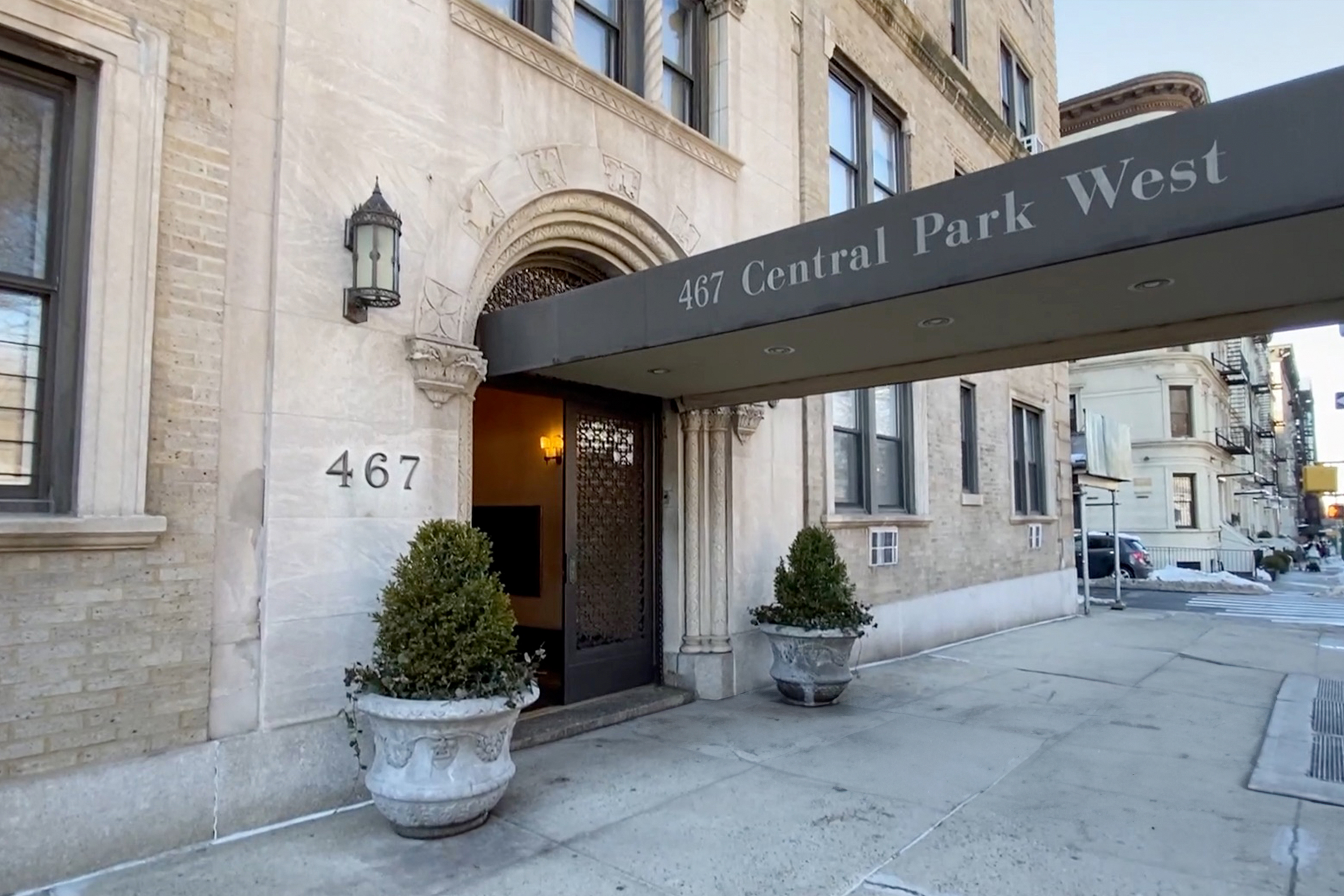 467 Central Park West, Unit 2G Manhattan, NY 10025 - Photo 8 of 10 a view of entrance with building
