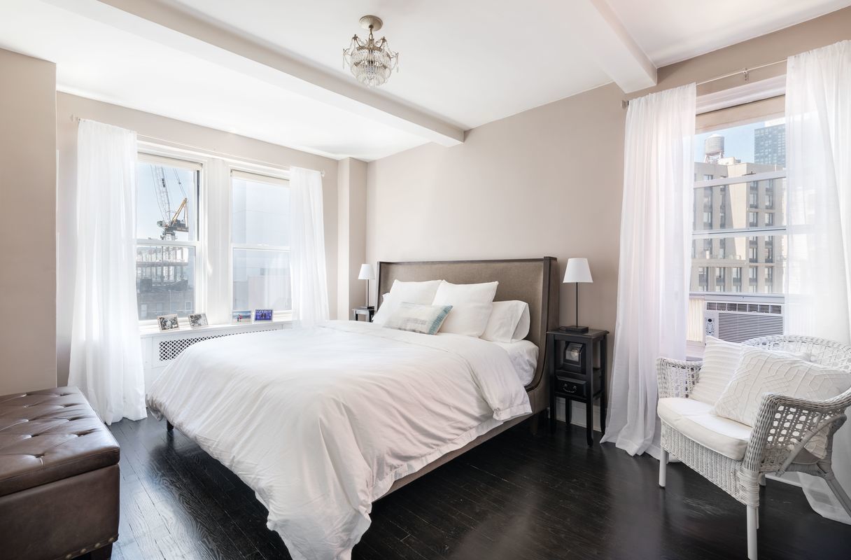 433 West 34th Street, Unit 7N Manhattan, NY 10001 - Photo 4 of 9