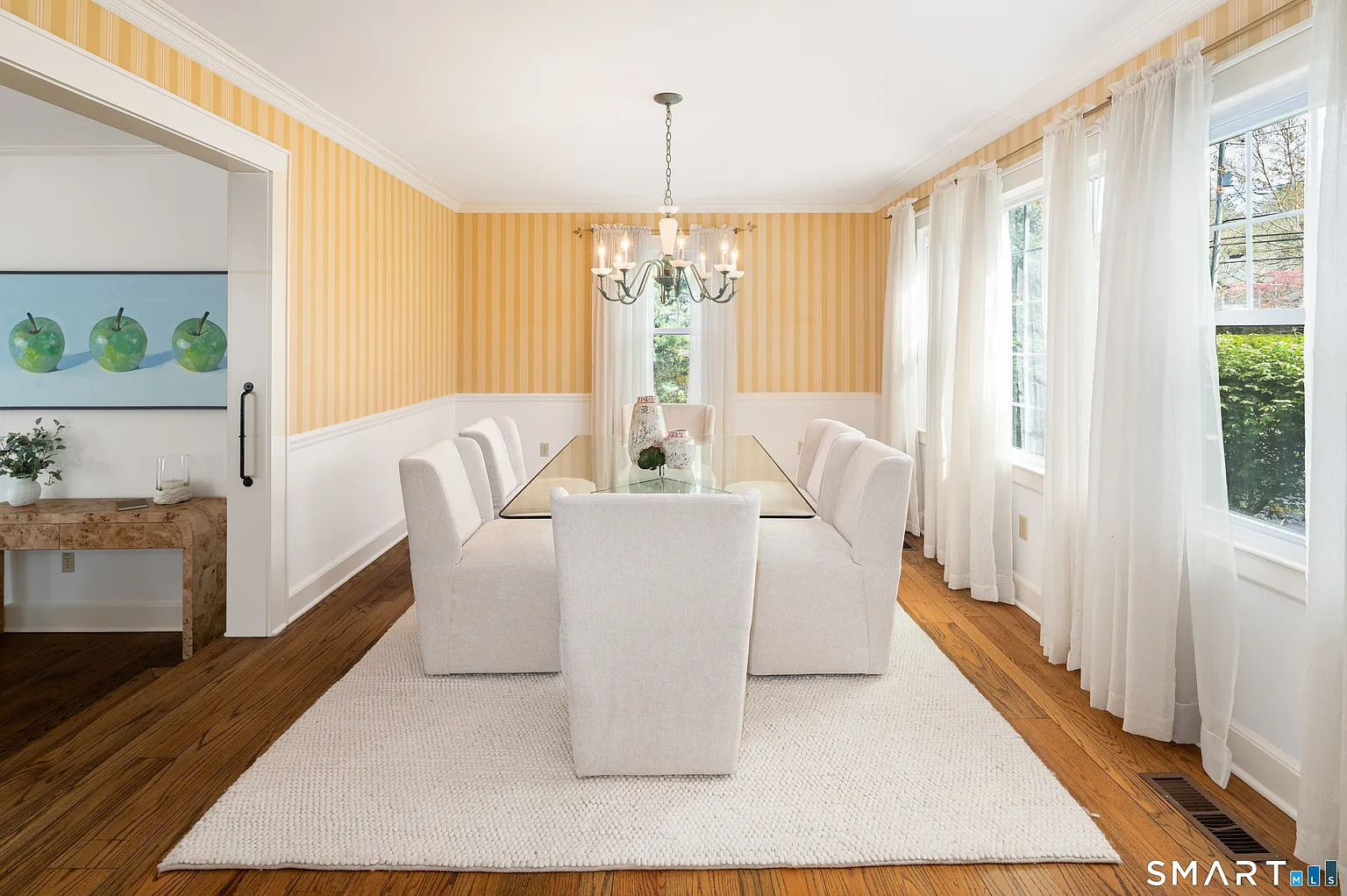 231 Roxbury Road Stamford, CT 06902 - Photo 14 of 39