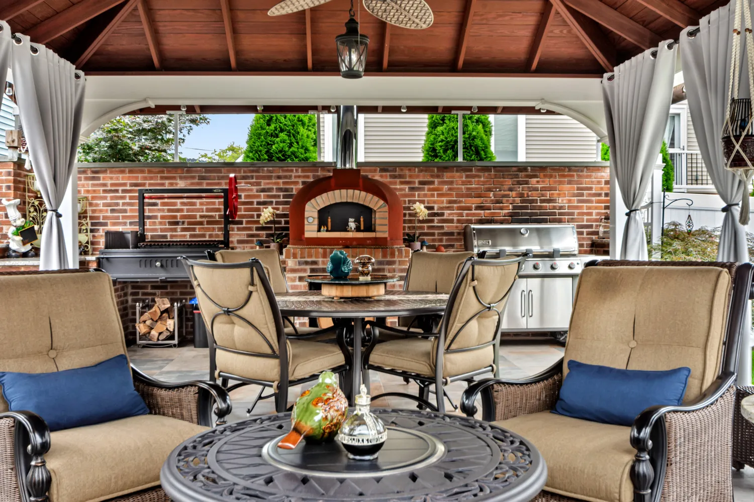 $1,495,000 | 909 Jewett Avenue | Westerleigh