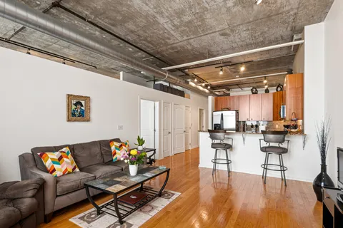 Contact Agent | 130 North 2nd Street, Unit 4B5, Philadelphia, PA 19106