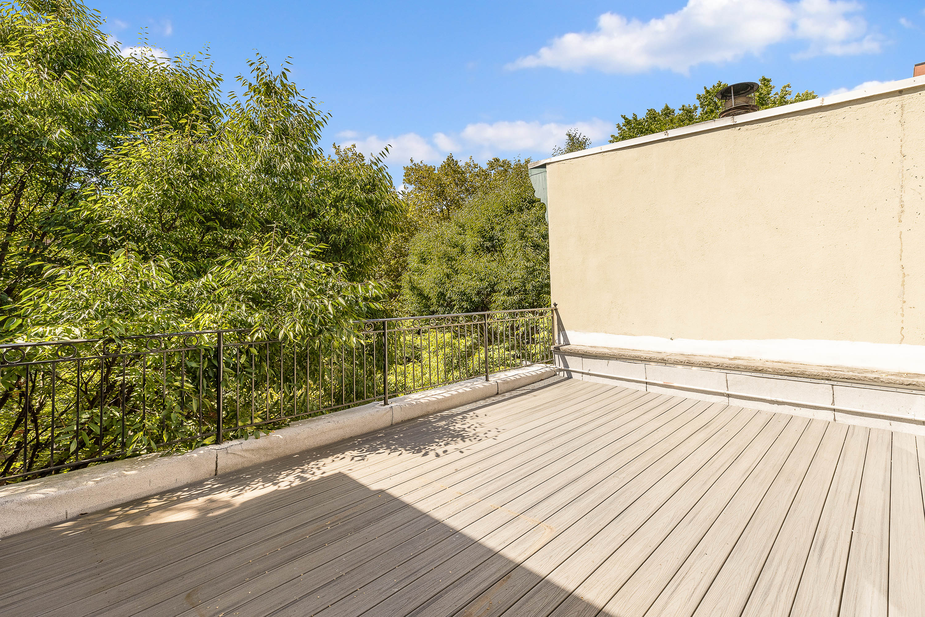 459 Vanderbilt Avenue Brooklyn, NY 11238 - Photo 10 of 20 a view of sky from window