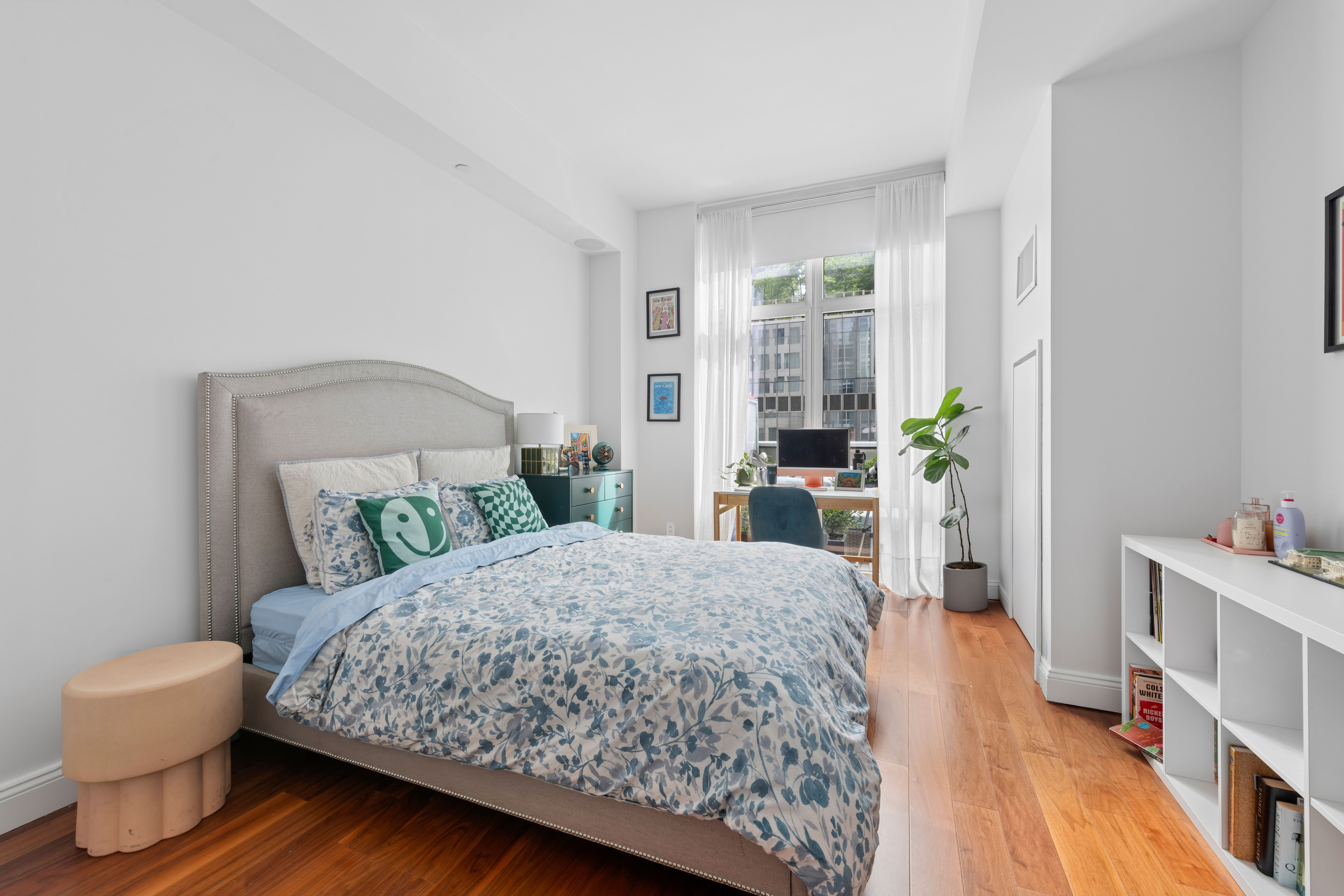 555 West 59th Street, Unit TH3C Manhattan, NY 10019 - Photo 9 of 20 Gallery Image 9