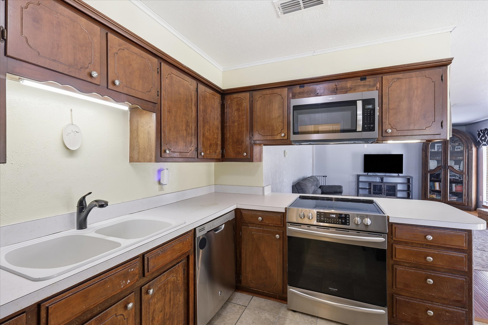 892 Highland Circle Springtown, TX 76082 - Photo 15 of 36 Gallery Image 15