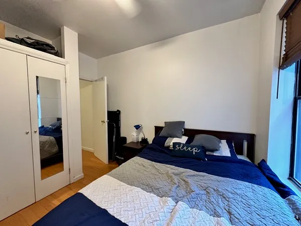 $3,050 | 349 West 45th Street, Unit 3RE | Hell's Kitchen