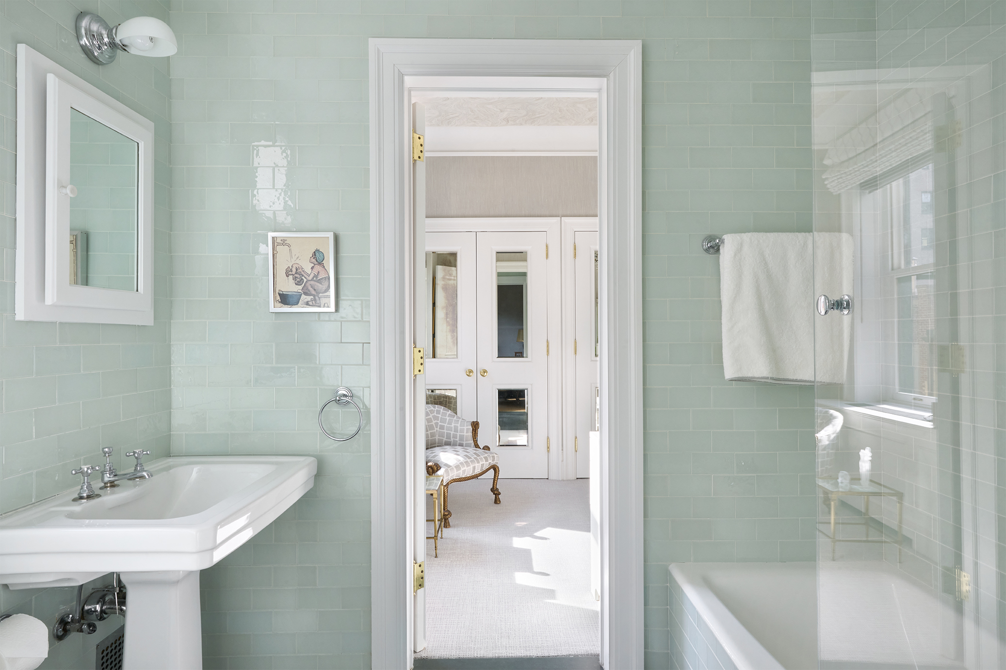 850 Park Avenue, Unit 7D Manhattan, NY 10075 - Photo 15 of 20 a bathroom with a sink a toilet and shower
