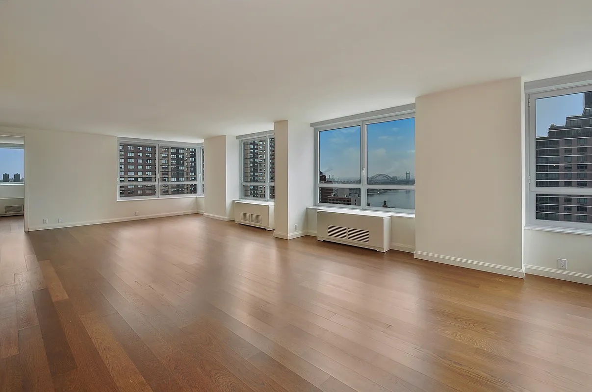 200 East 94th Street, Unit 2617 Manhattan, NY 10128 - Photo 3 of 21