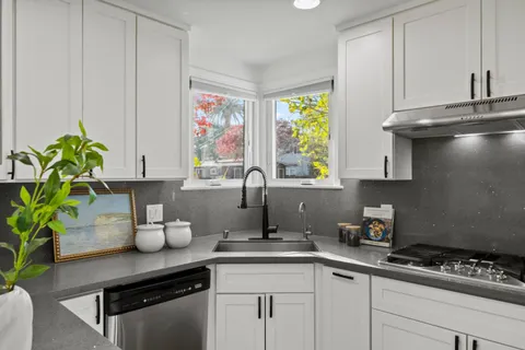 $2,788,000 | 108 Durham Street, Menlo Park, CA 94025