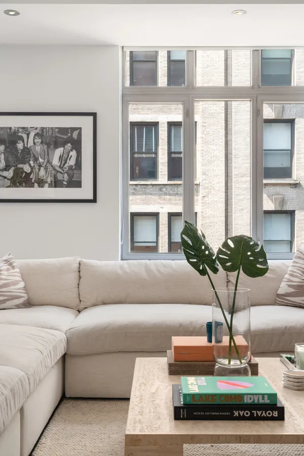 $1,990,000 | 125 West 22nd Street, Unit 9C | Chelsea