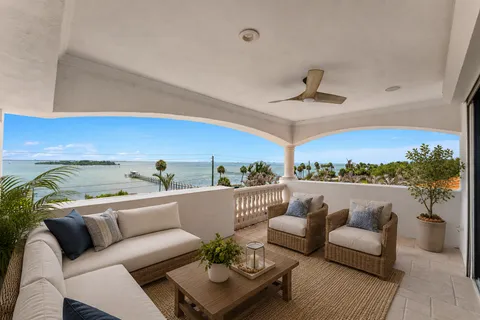 $2,100,000 | 4781 Honeyridge Lane, Merritt Island, FL 32952