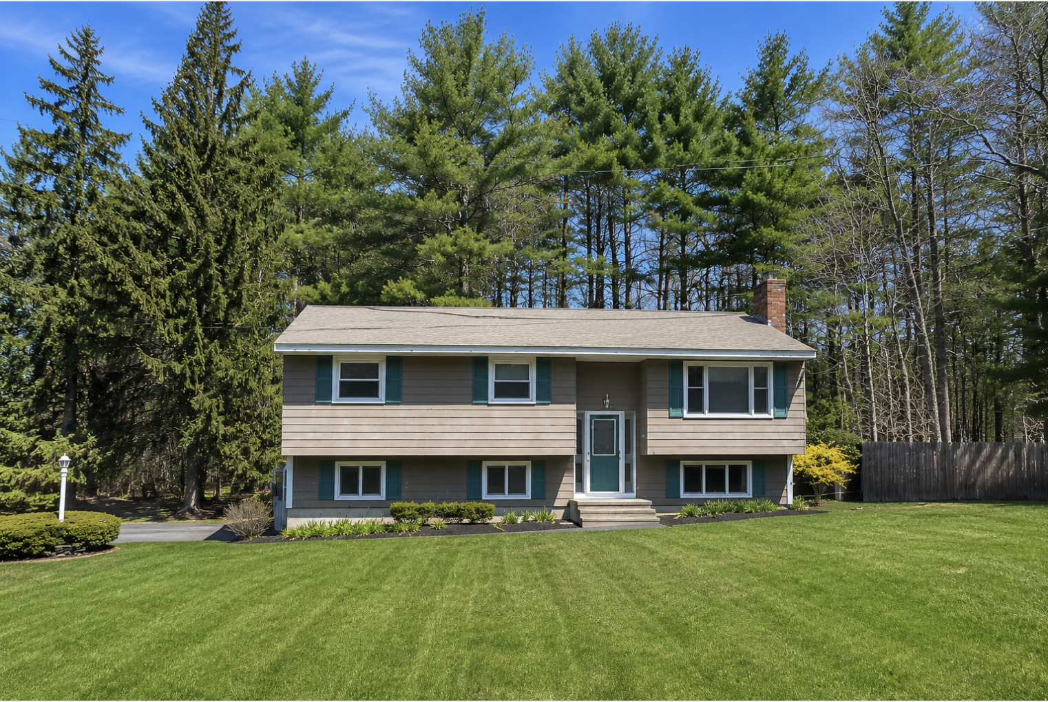 60 Bradford Road Tewksbury, MA 01876 - Photo 1 of 2
