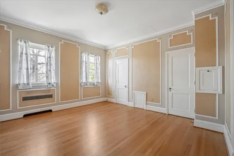 Contact Agent | 3130 Woodland Drive Northwest, Washington, DC 20008