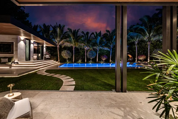 $4,900,000 | 967 Northeast 78th Street, Miami, FL 33138