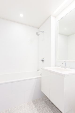 50 Riverside Boulevard, Unit 12M Manhattan, NY 10069 - Photo 7 of 15