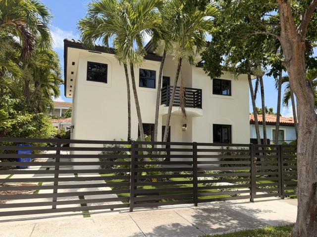 1936 Southwest 18th Street Miami, FL 33145 - Photo 2 of 3