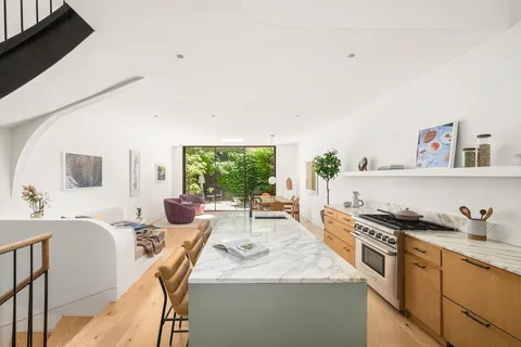 $6,000,000 | 96 Franklin Street | Greenpoint