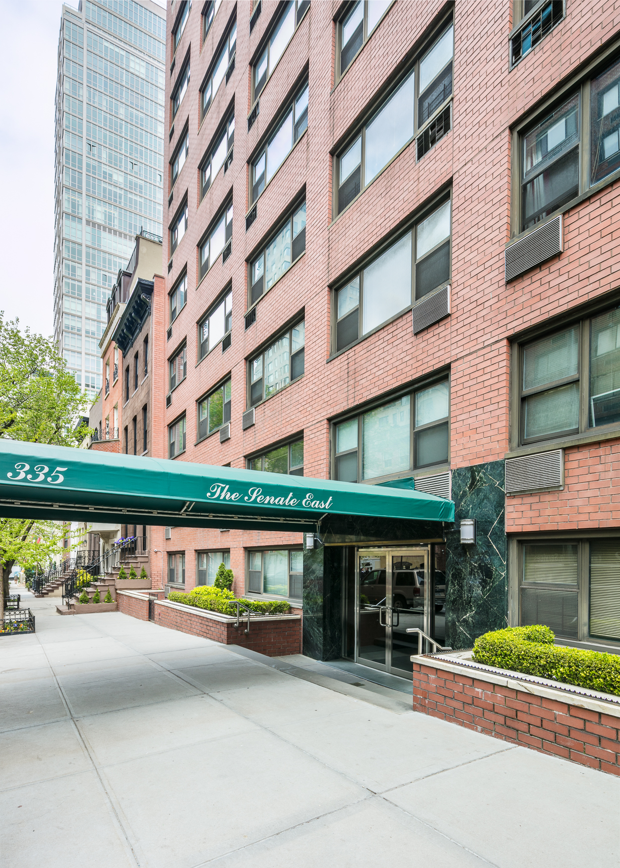 335 East 51st Street, Unit 3H Manhattan, NY 10022 - Photo 7 of 9