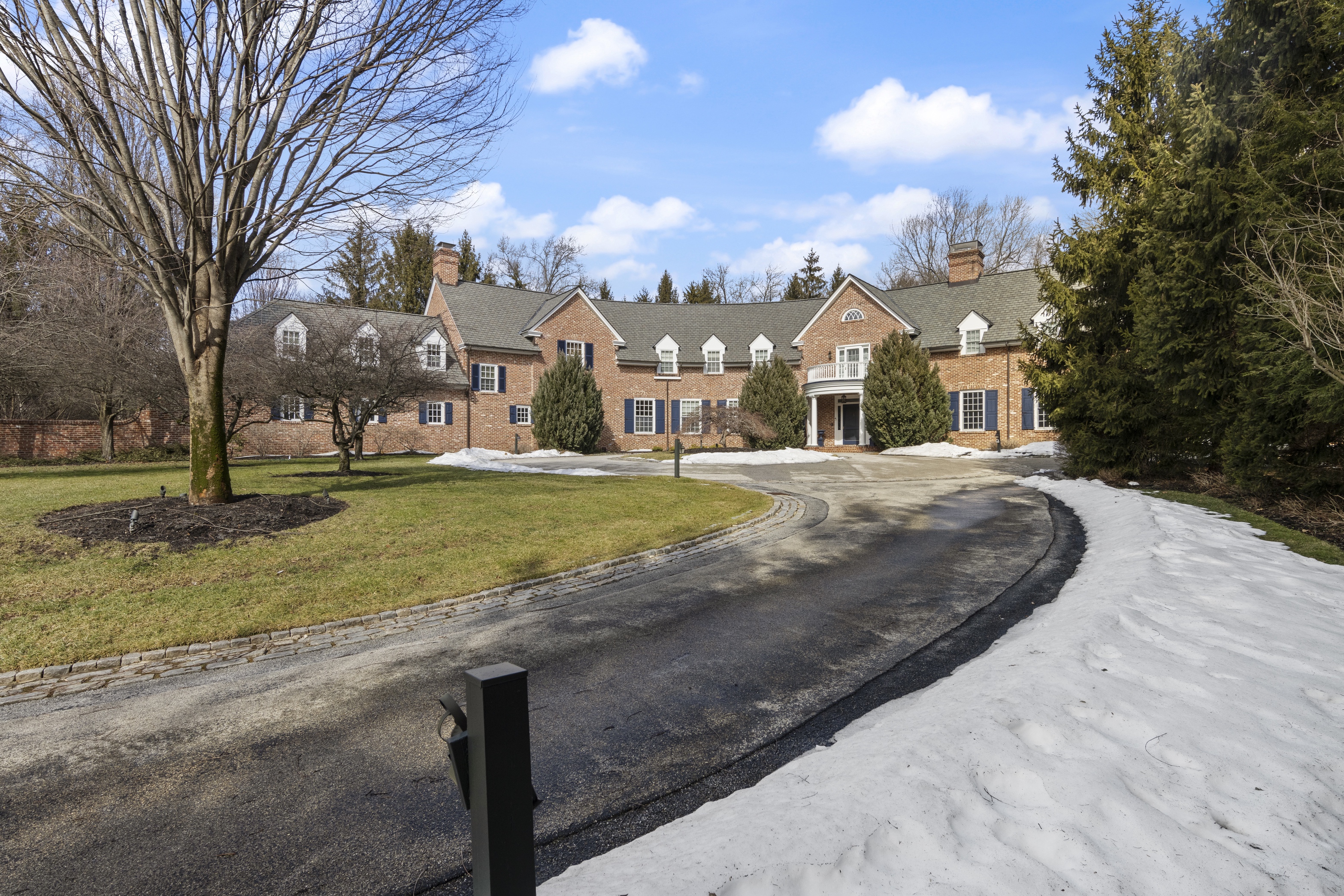 41 Tunbridge Road Haverford, PA 19041 - Photo 4 of 21