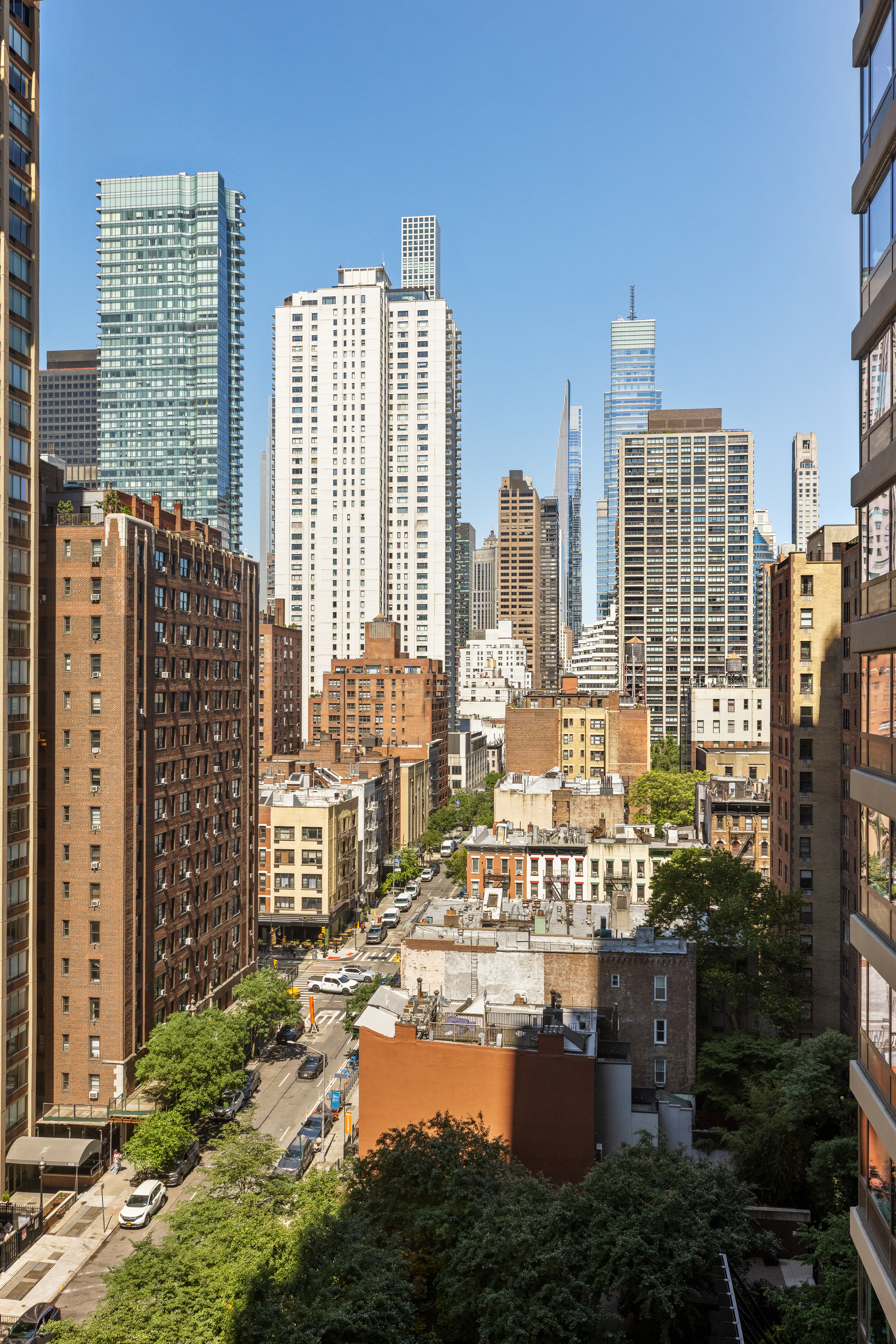 425 East 58th Street, Unit 12EF Manhattan, NY 10022 - Photo 13 of 14