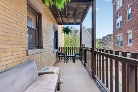 Contact Agent | 17 Park Vale, Unit 4, Brookline, MA 02446