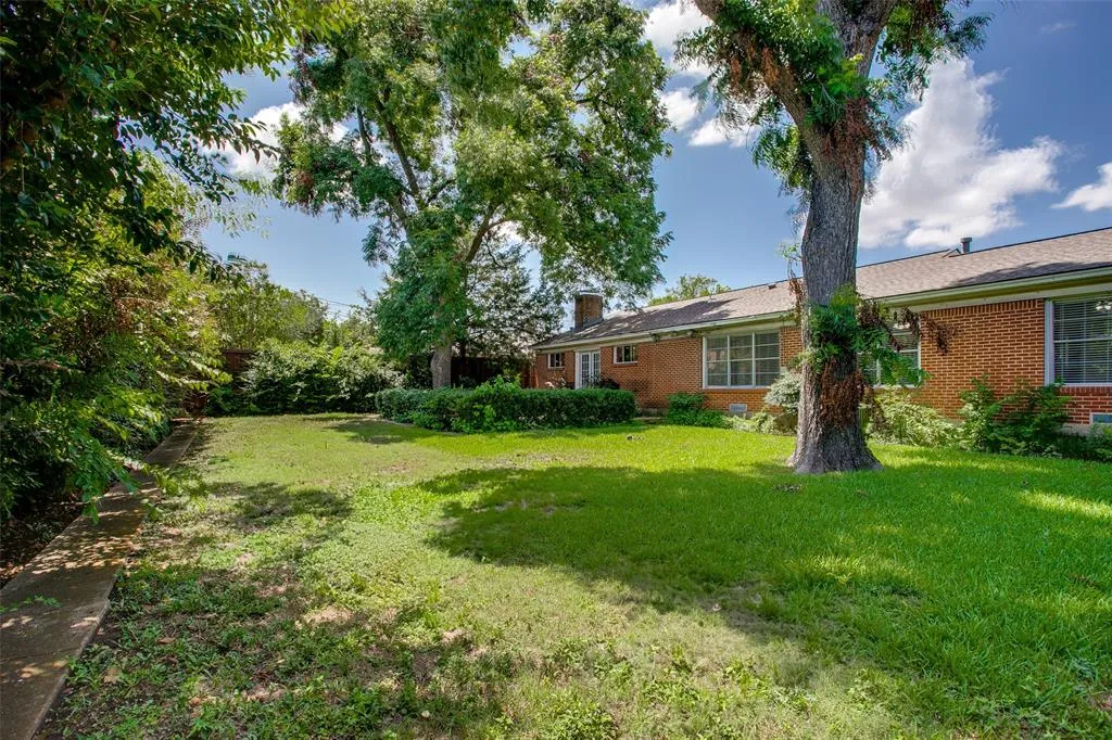 $474,900 | 522 Mayrant Drive, Dallas, TX 75224