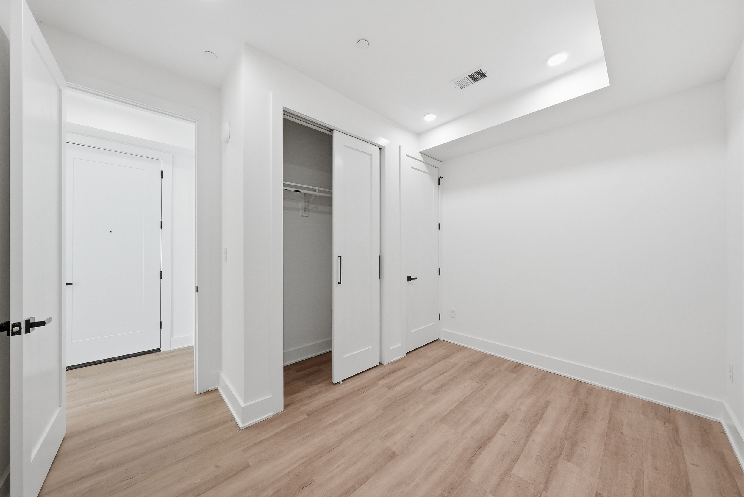 2105 M Street Northeast, Unit 4 Washington, DC 20002 - Photo 14 of 25 Gallery Image 14