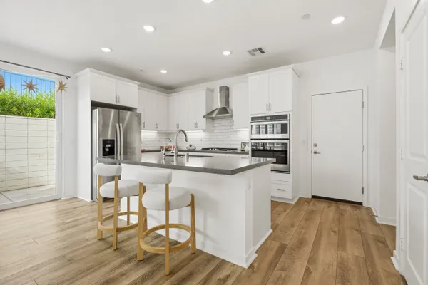 $929,900 | 13068 Olympus Circle, Unit 1, Poway, CA 92064