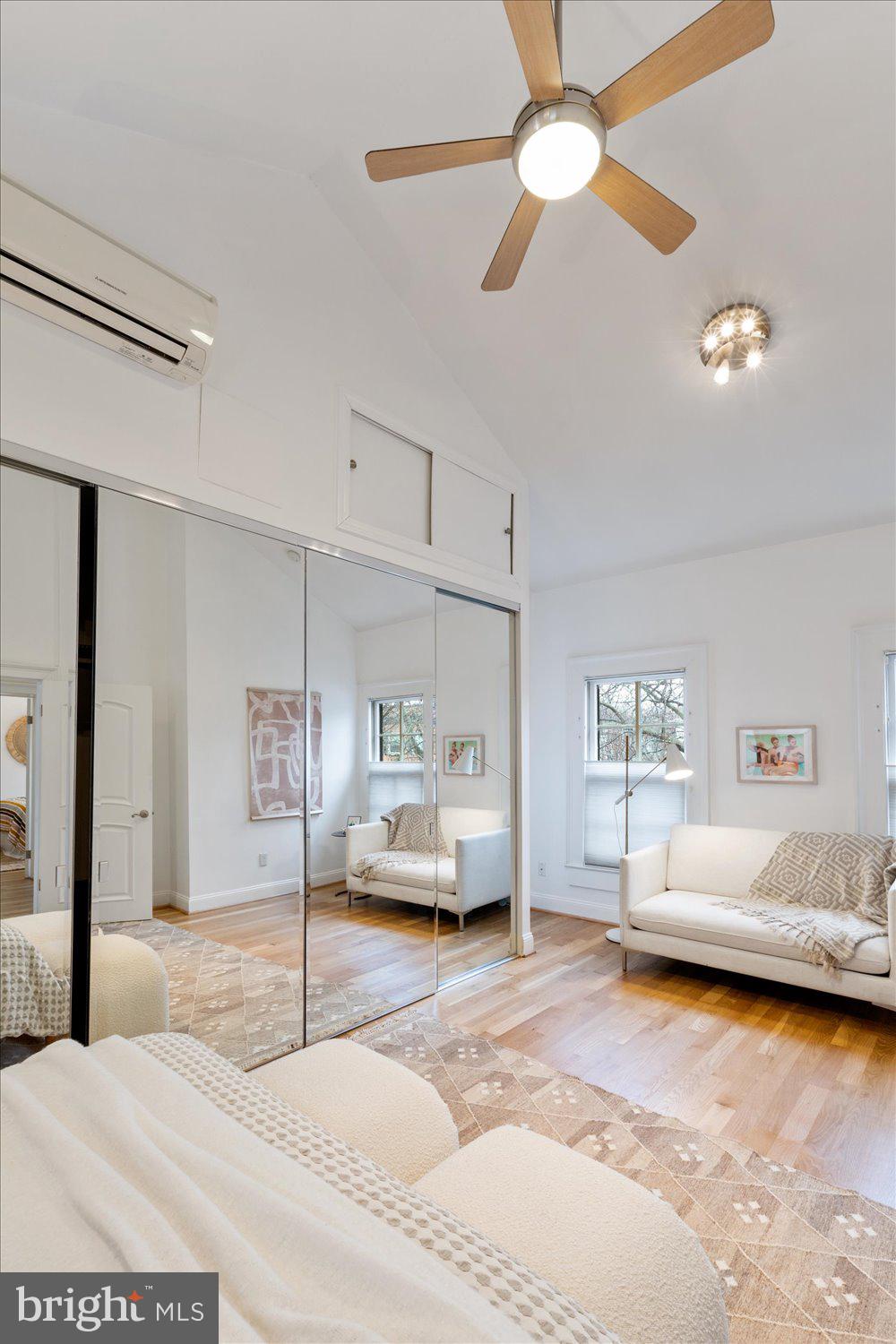 203 9th Street Southeast Washington, DC 20003 - Photo 29 of 47