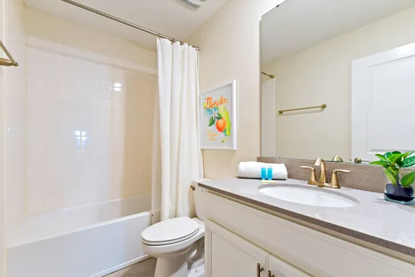 $899,900 | 2874 Stanza Court, Kissimmee, FL 34746