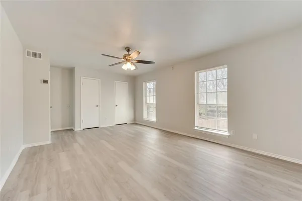 $2,100 | 1313 Willow Wood Court, Irving, TX 75060