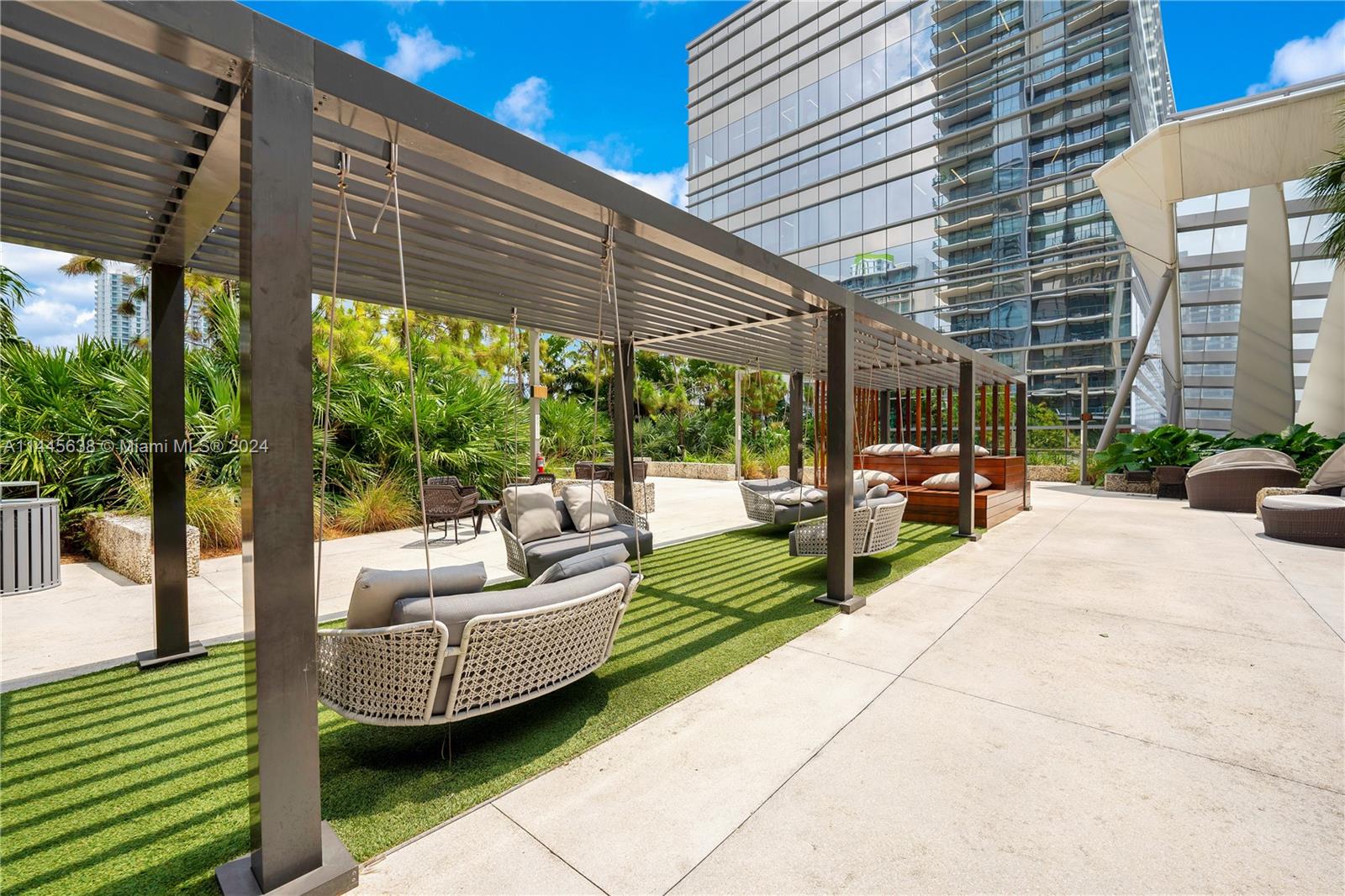 88 Southwest 7th Street, Unit PH4303 Miami, FL 33130 - Photo 89 of 97