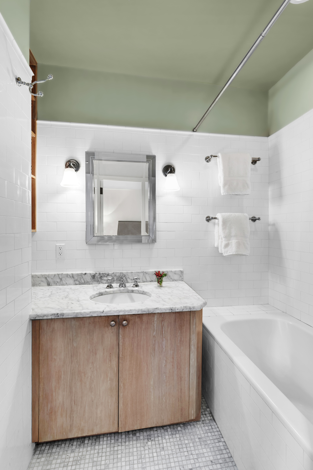 490 West End Avenue, Unit 4E Manhattan, NY 10024 - Photo 7 of 14